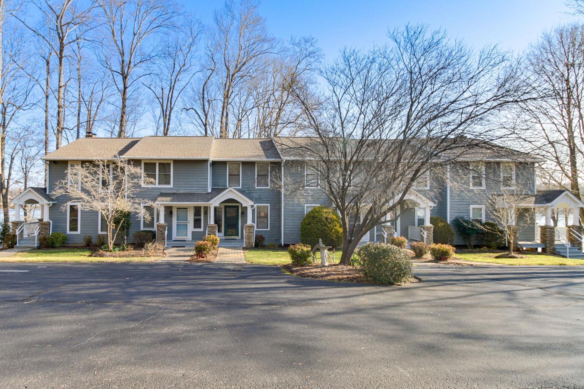 Lakefront Moneta Home With Community Boat Dock! Buitenkant foto